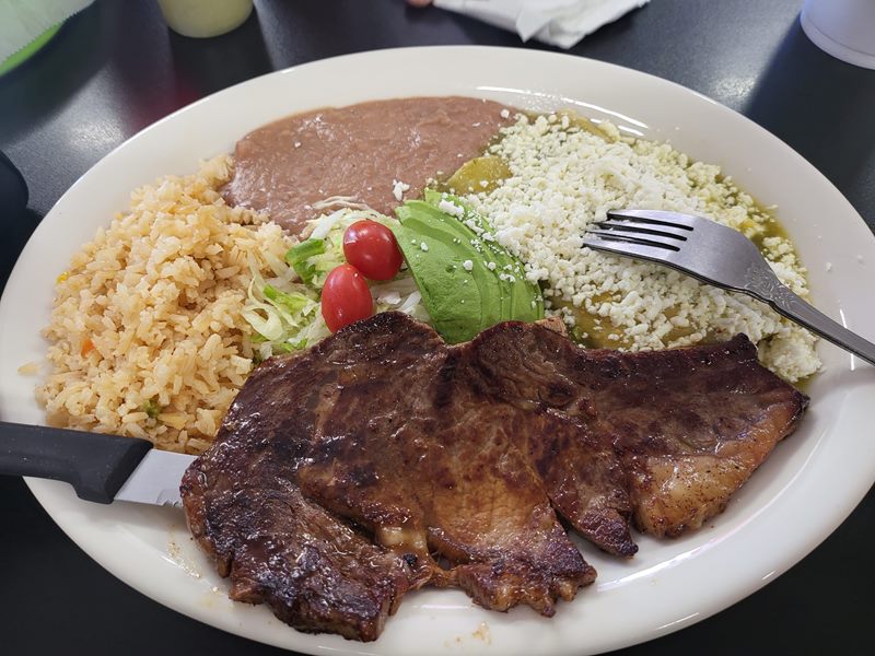 Taqueria Rello food