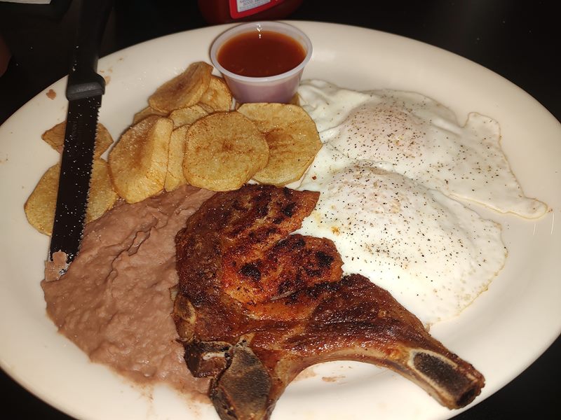 Taqueria Rello food